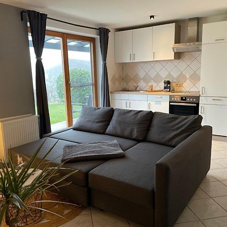 Im Grünen - Ferienwohnung mit privatem Garten, Terrasse, Spielplatz&schöner Aussicht Weilheim Exterior foto